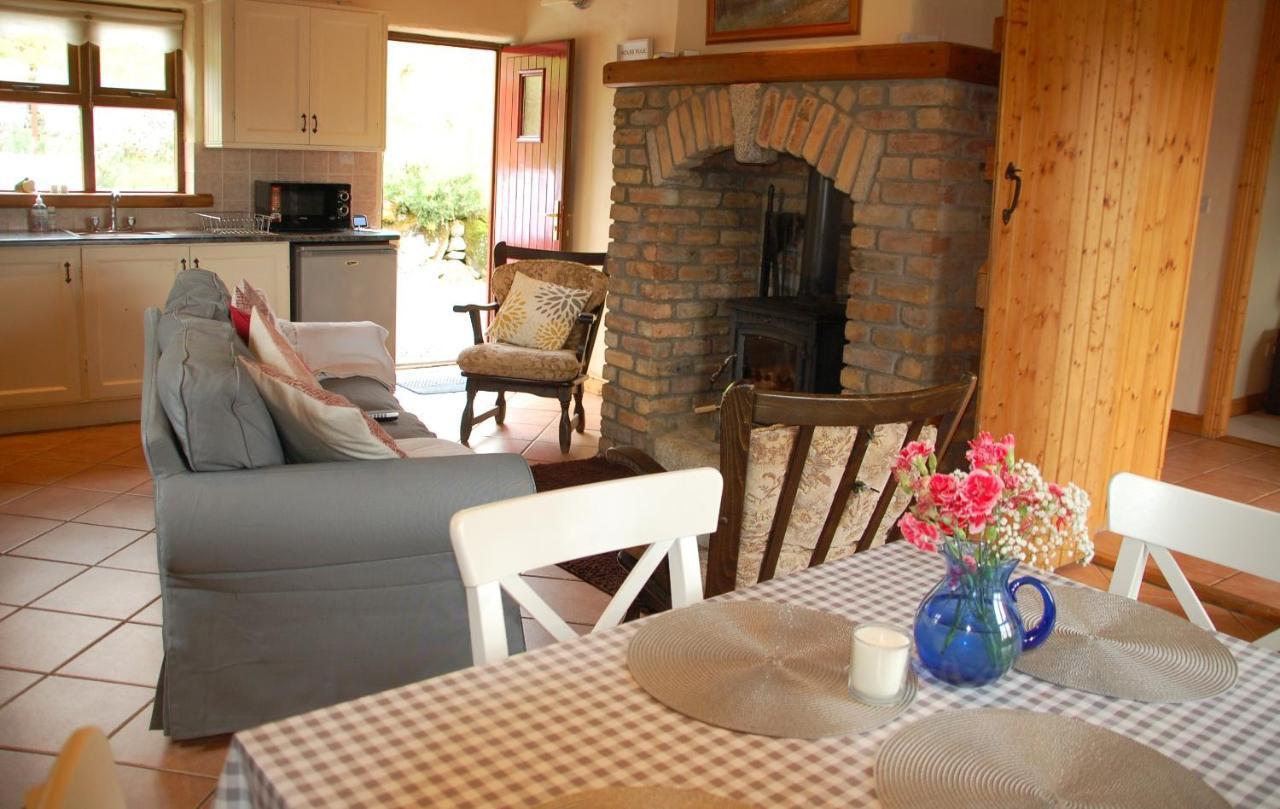 Corriebrack Cottage Hollywood  Extérieur photo